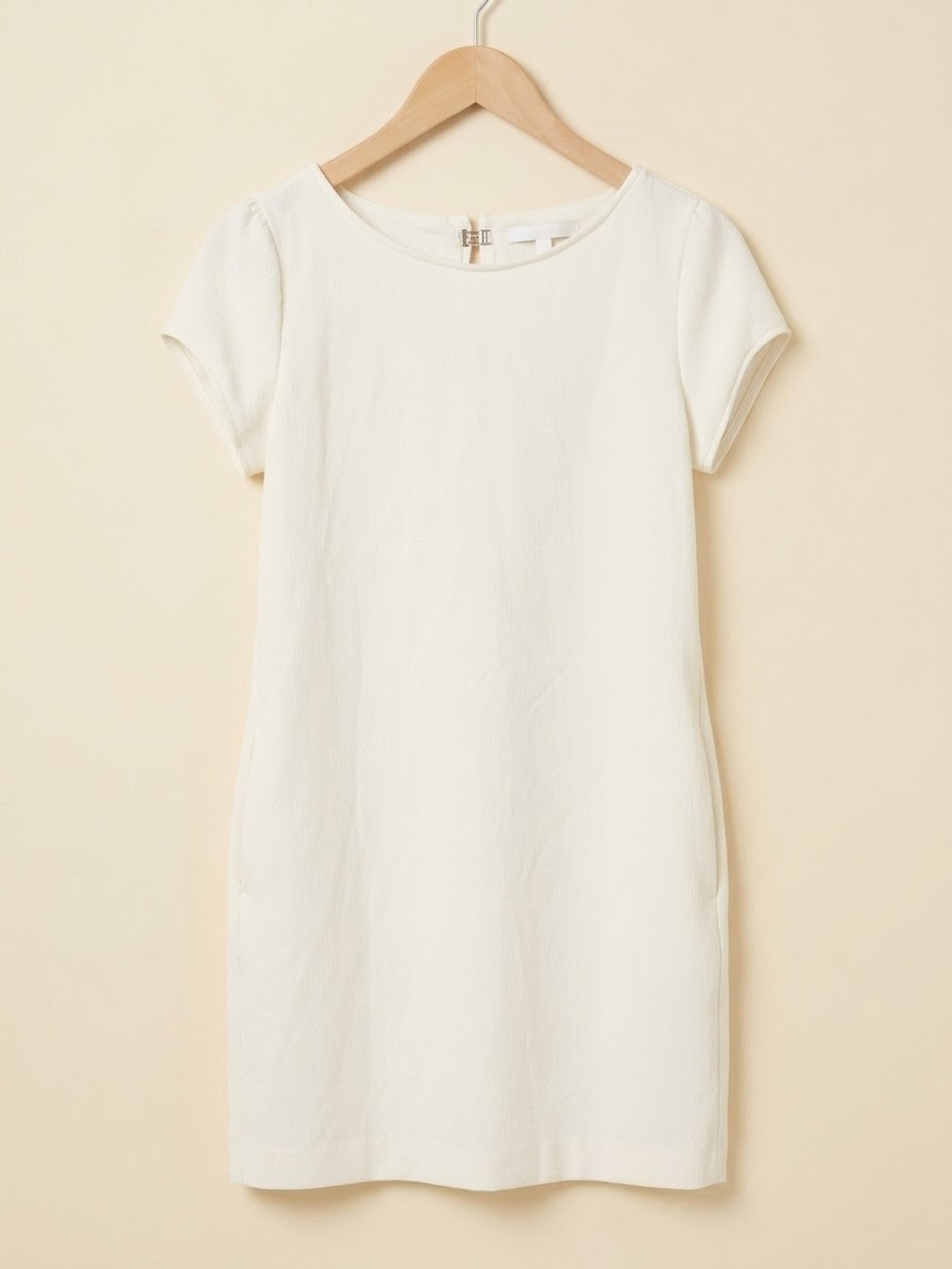 Mango Off-White Short Sleeve Shift Dress with Pockets & Back Clasp